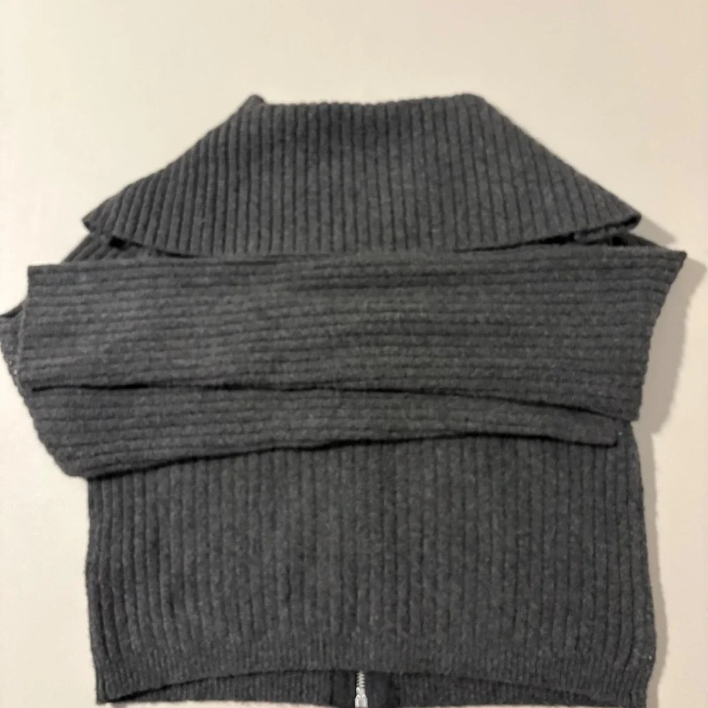 BR Ribbed Cropped Zip Up Sweater Turtleneck Charcoal Gray Size‎ S Y2K Casual